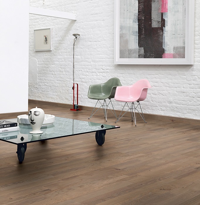 Choosing flooring for a minimalist interior